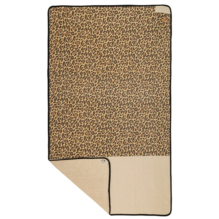 All-In Grande Serviette Leopard Beige Dark Pink 2 All-In Grande Serviette Leopard Beige Dark Pink – Image 2