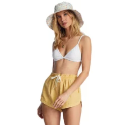 Billabong Road Trippin